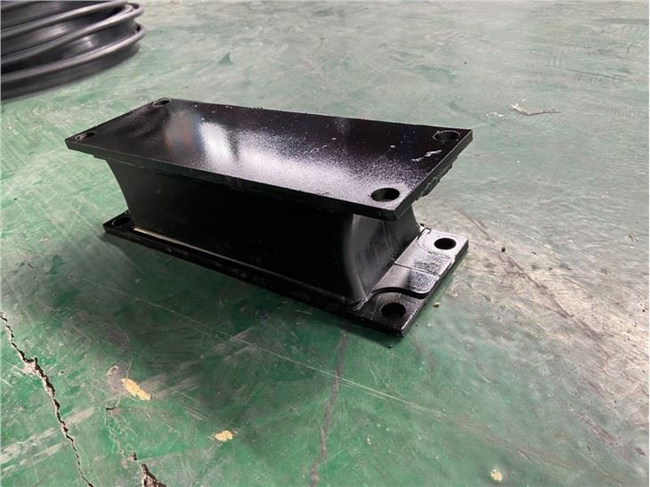 High Quality Road Roller Rubber Shock Absorber For Bomag